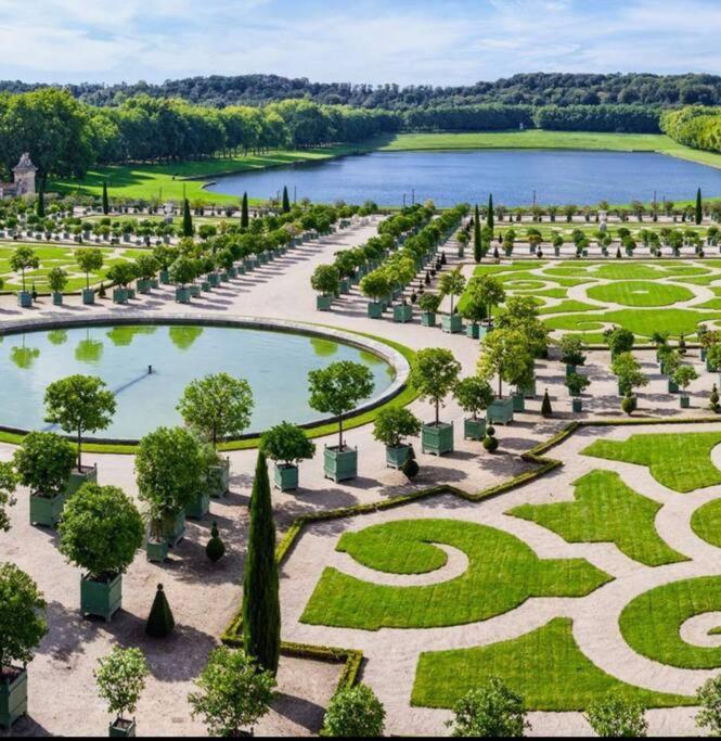 Grand studio proche versailles château Le Chesnay  Extérieur photo